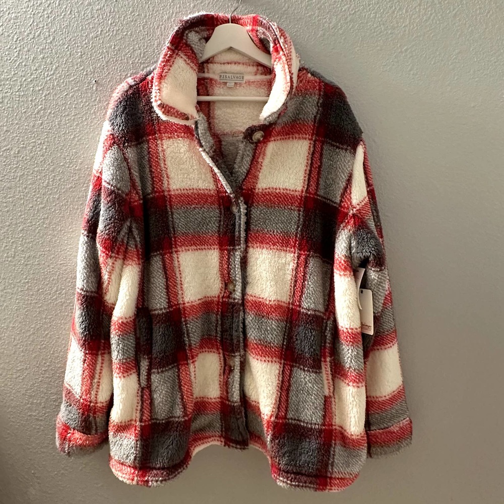NWT PJ Salvage Women's  plush cozy Shacket Size Small/ Medium - Picture 3 of 10